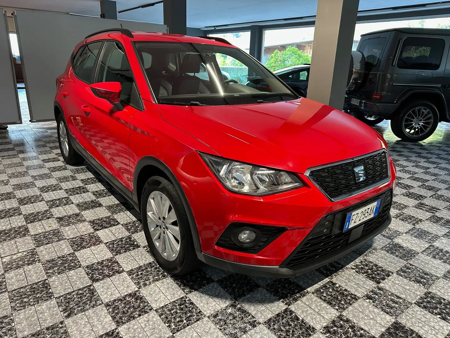 SEAT Arona Arona 1.0 ecotsi Style 95cv Rosso - 2