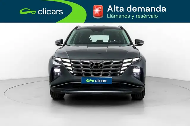 Hyundai Tucson view 2