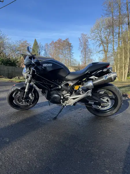 Ducati Monster 696 - foto 7