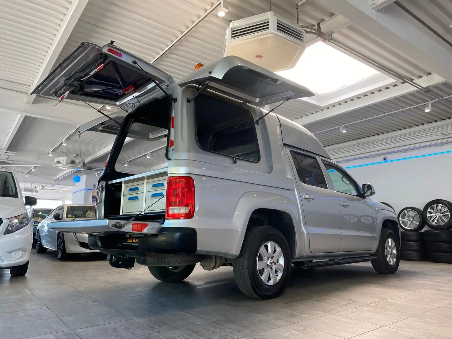 Volkswagen Amarok 2,0 TDI *Roadranger+Regale*Garantie*1-Hd Argent - 2