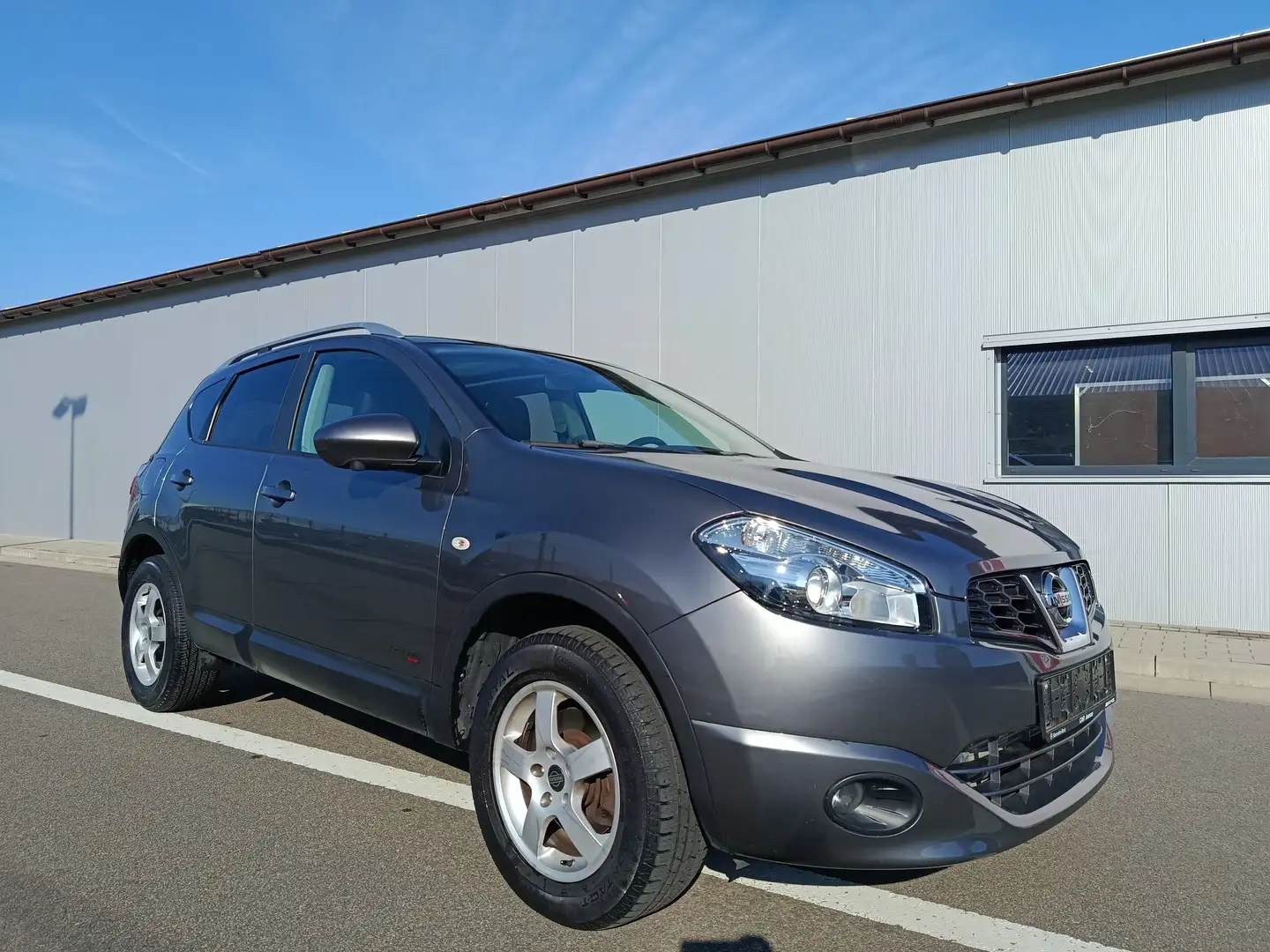 Nissan Qashqai Qashqai 1.6 dCi 2WD TechView Edition ISS Gris - 2