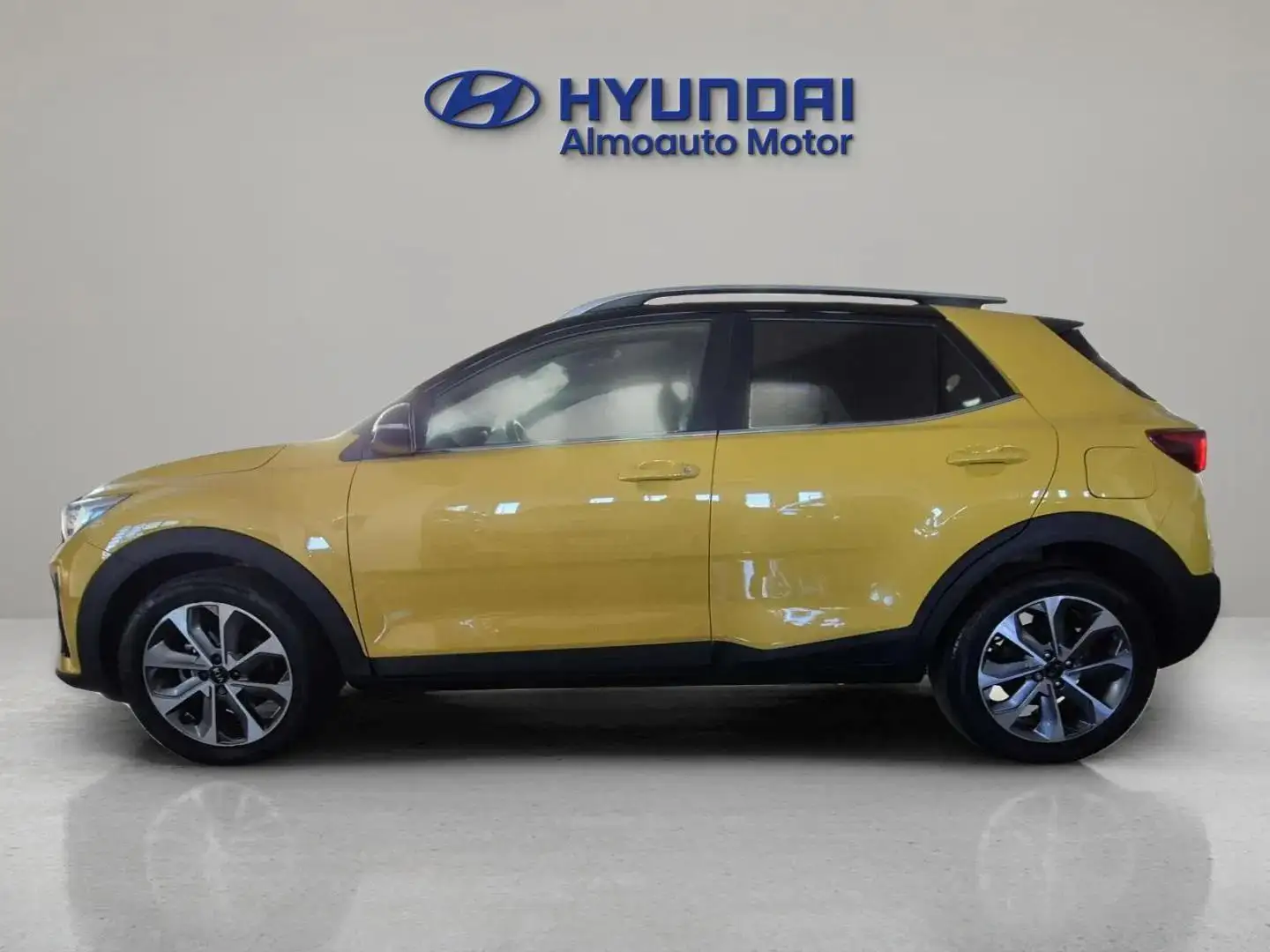 Kia Stonic 1.0 T-GDi 74kW (100CV) Tech Galben - 2