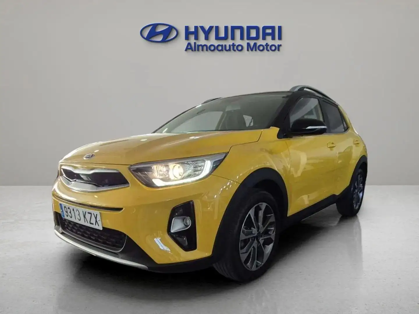 Kia Stonic 1.0 T-GDi 74kW (100CV) Tech Galben - 1