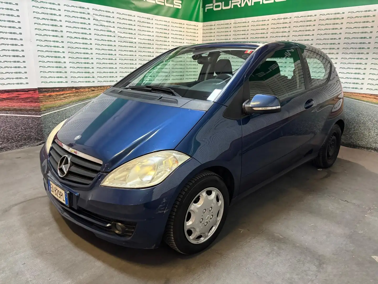 Mercedes-Benz A 160 Classe A - W/C 169 (150) Avantgarde coupe FL Bleu - 2