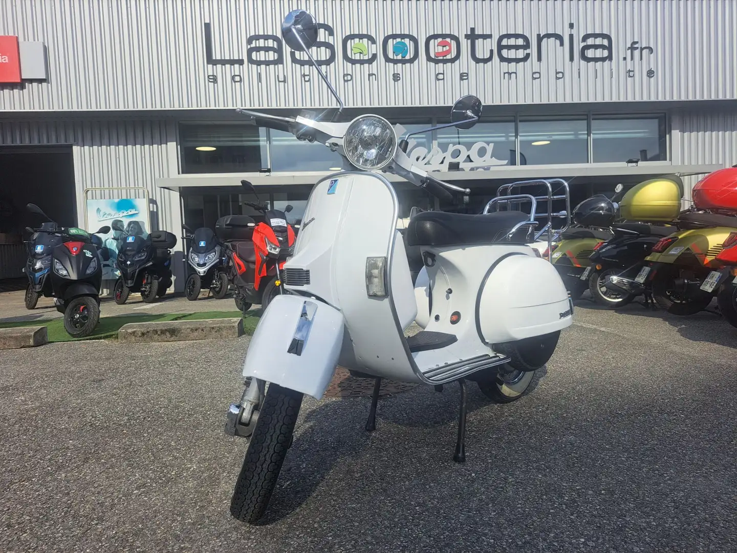 Vespa PX 125 Alb - 1