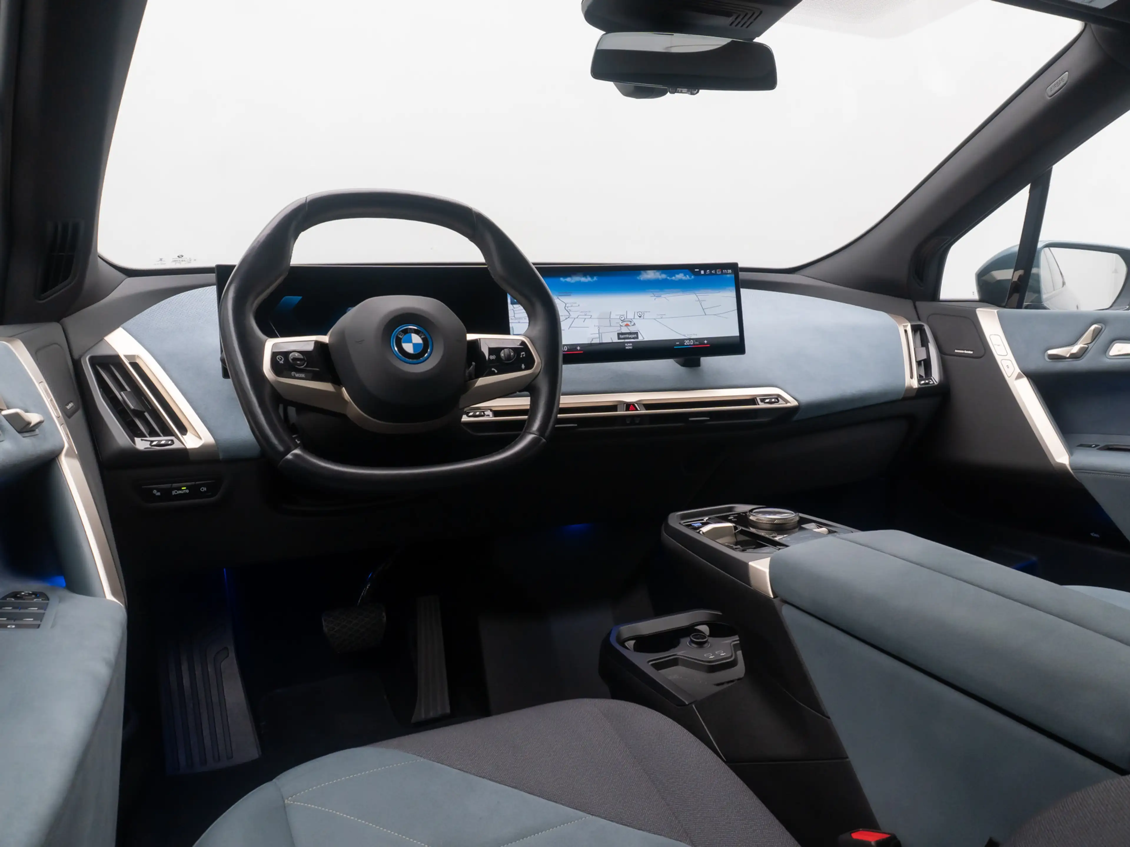 BMW iX Sport AHK SkyLounge 360° DAB H K 22Zoll — photo 36