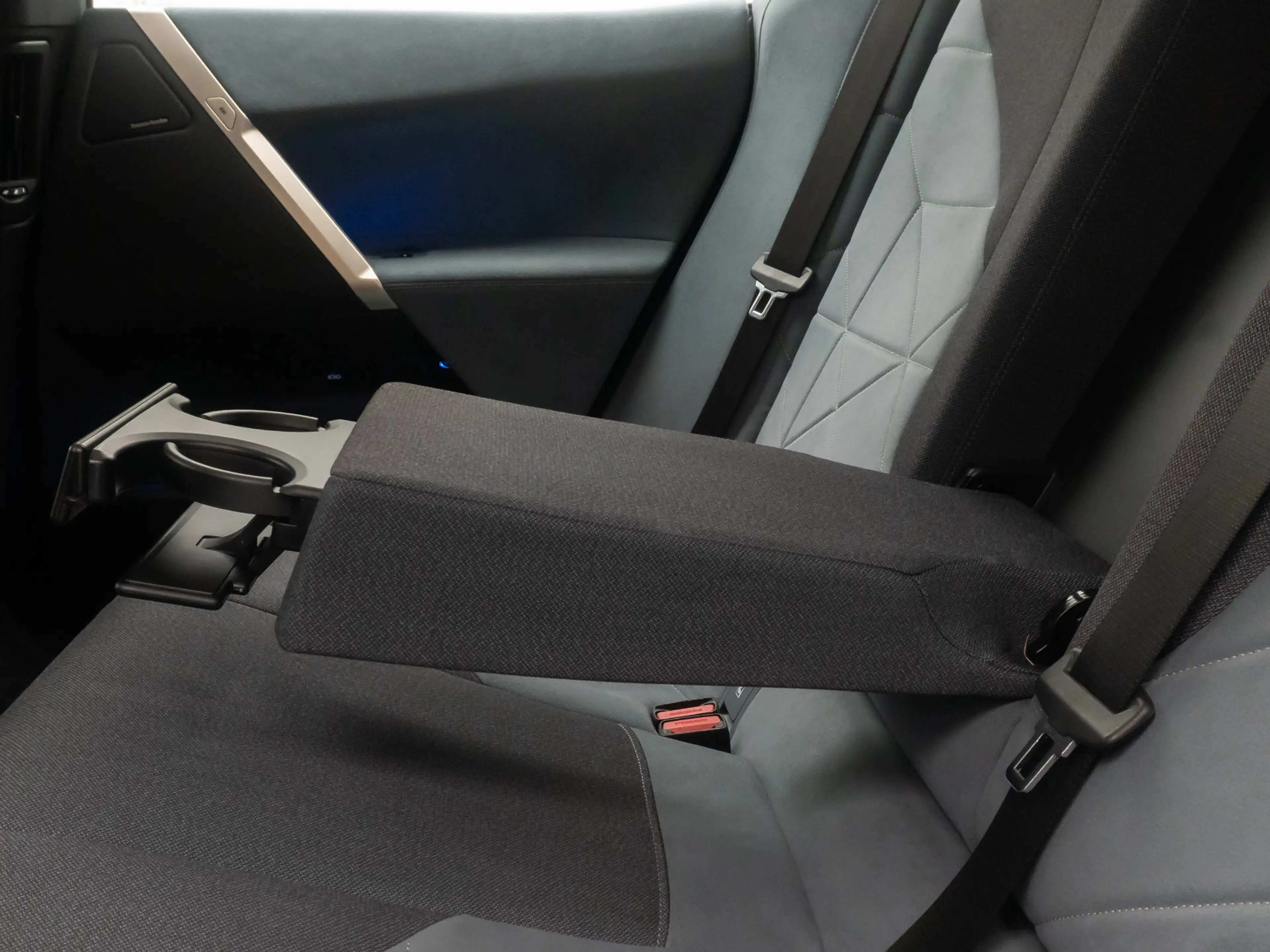 BMW iX Sport AHK SkyLounge 360° DAB H K 22Zoll — photo 28