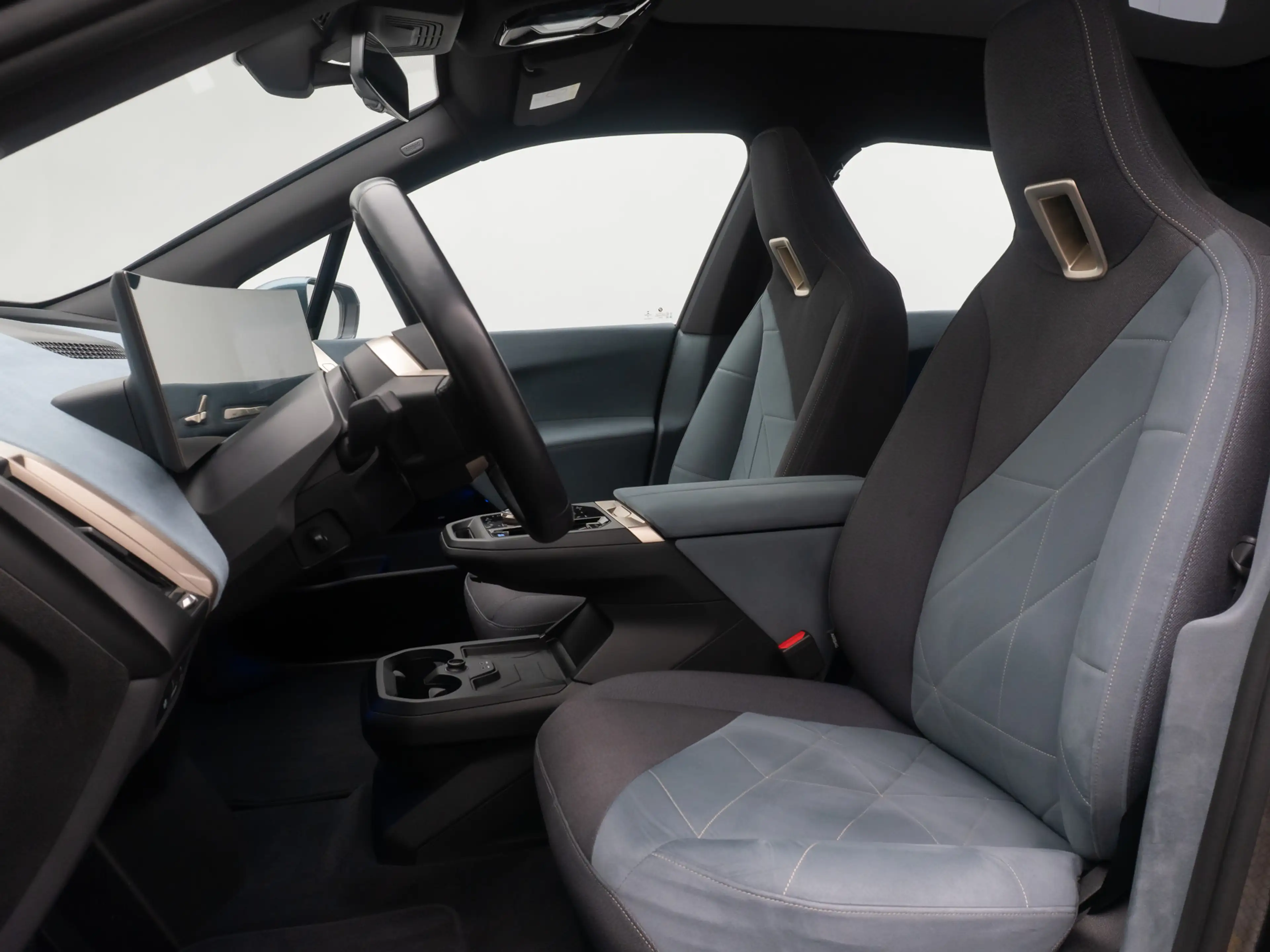 BMW iX Sport AHK SkyLounge 360° DAB H K 22Zoll — photo 24