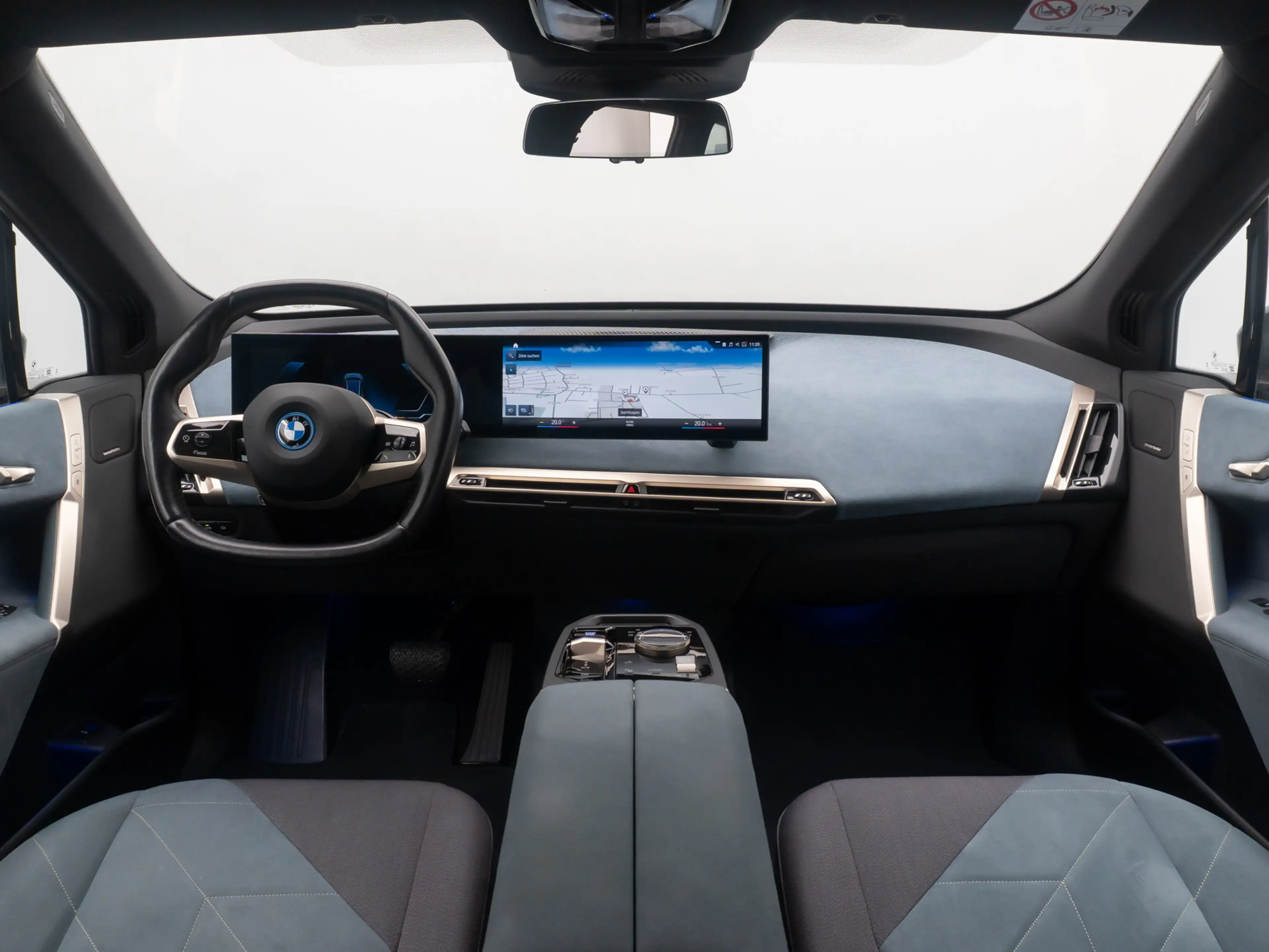 BMW iX Sport AHK SkyLounge 360° DAB H K 22Zoll — photo 37