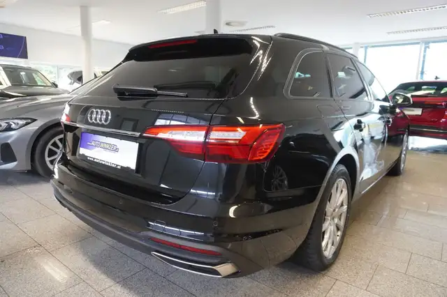 Audi A4 view 5