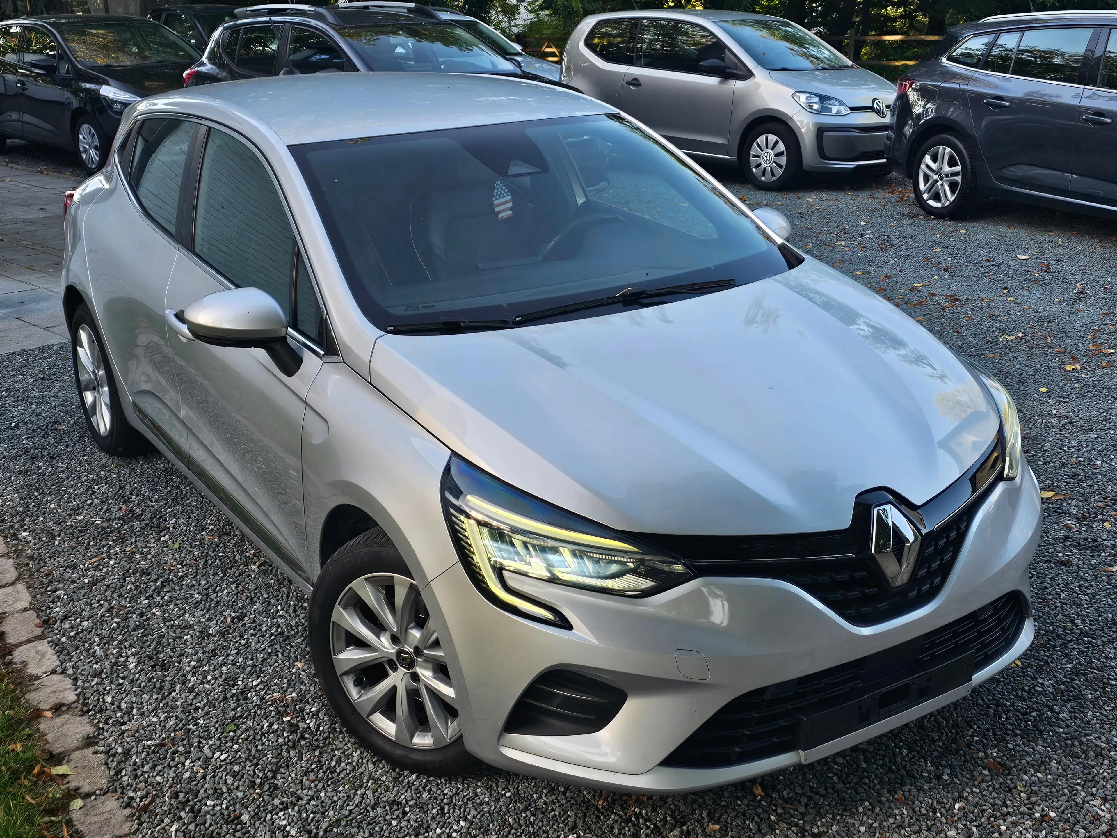 Renault Clio 1.33 TCe * AUTOMAT.* 1 MAIN * VIRT. COCKPIT+LED+CARPLAY+...* — photo 12