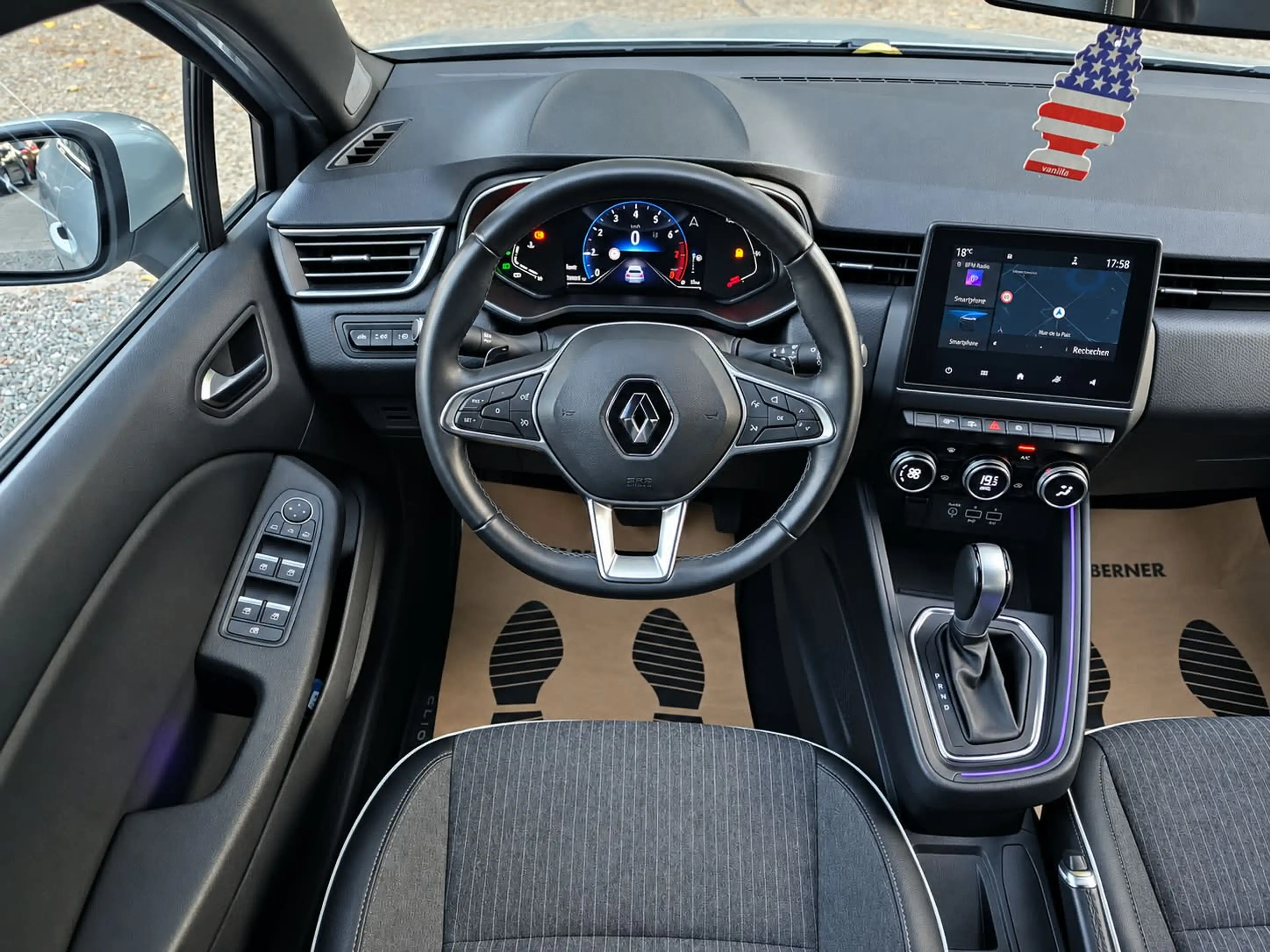 Renault Clio 1.33 TCe * AUTOMAT.* 1 MAIN * VIRT. COCKPIT+LED+CARPLAY+...* — photo 5