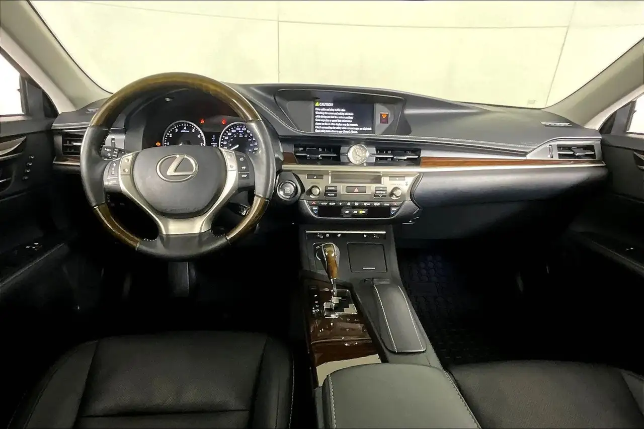 Lexus ES fotografie Lexus ES