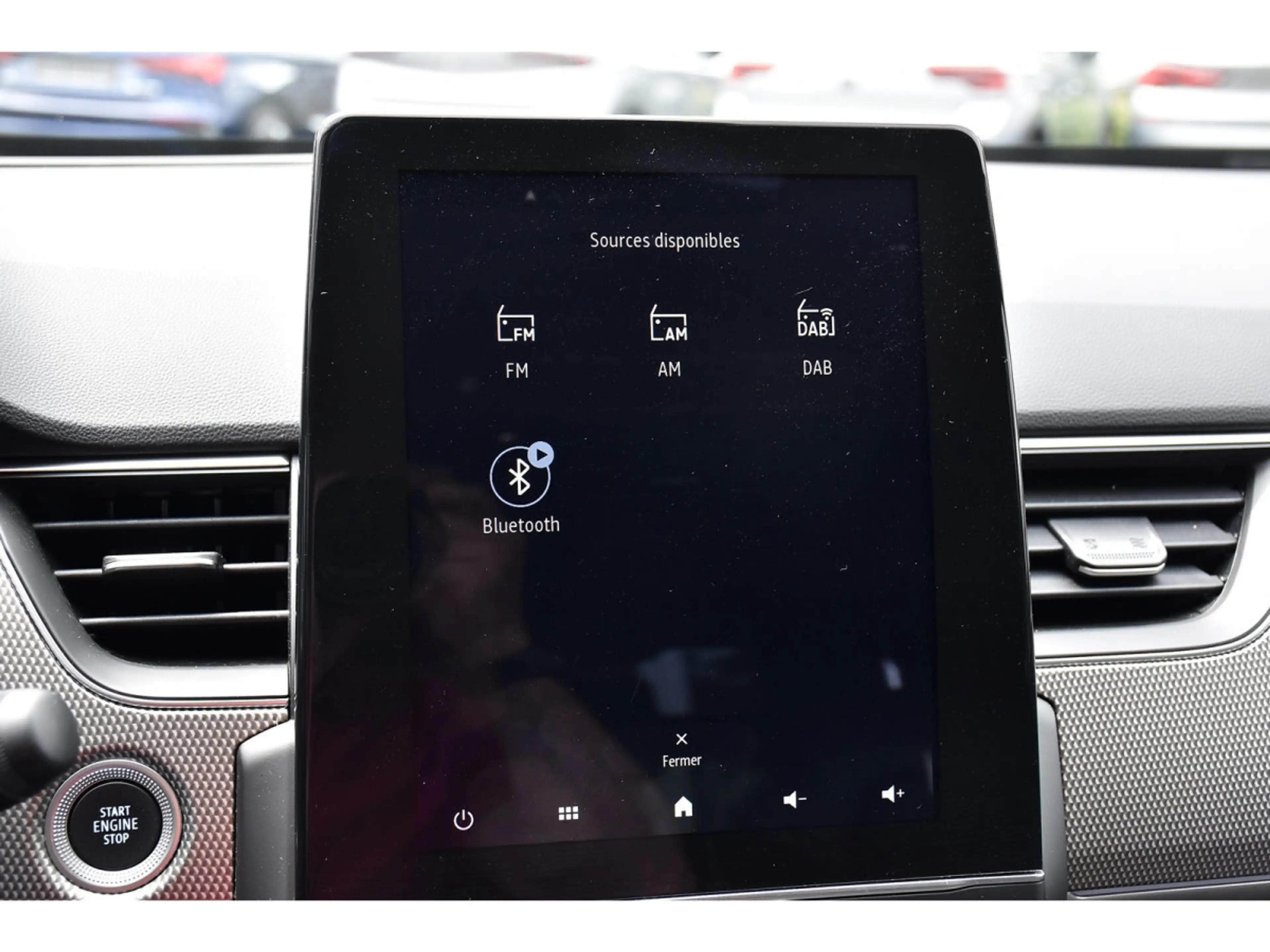 Renault Arkana 1.6 E-TECH HEV Techno EDC CUIR GPS LANE SIDE CAM — photo 11