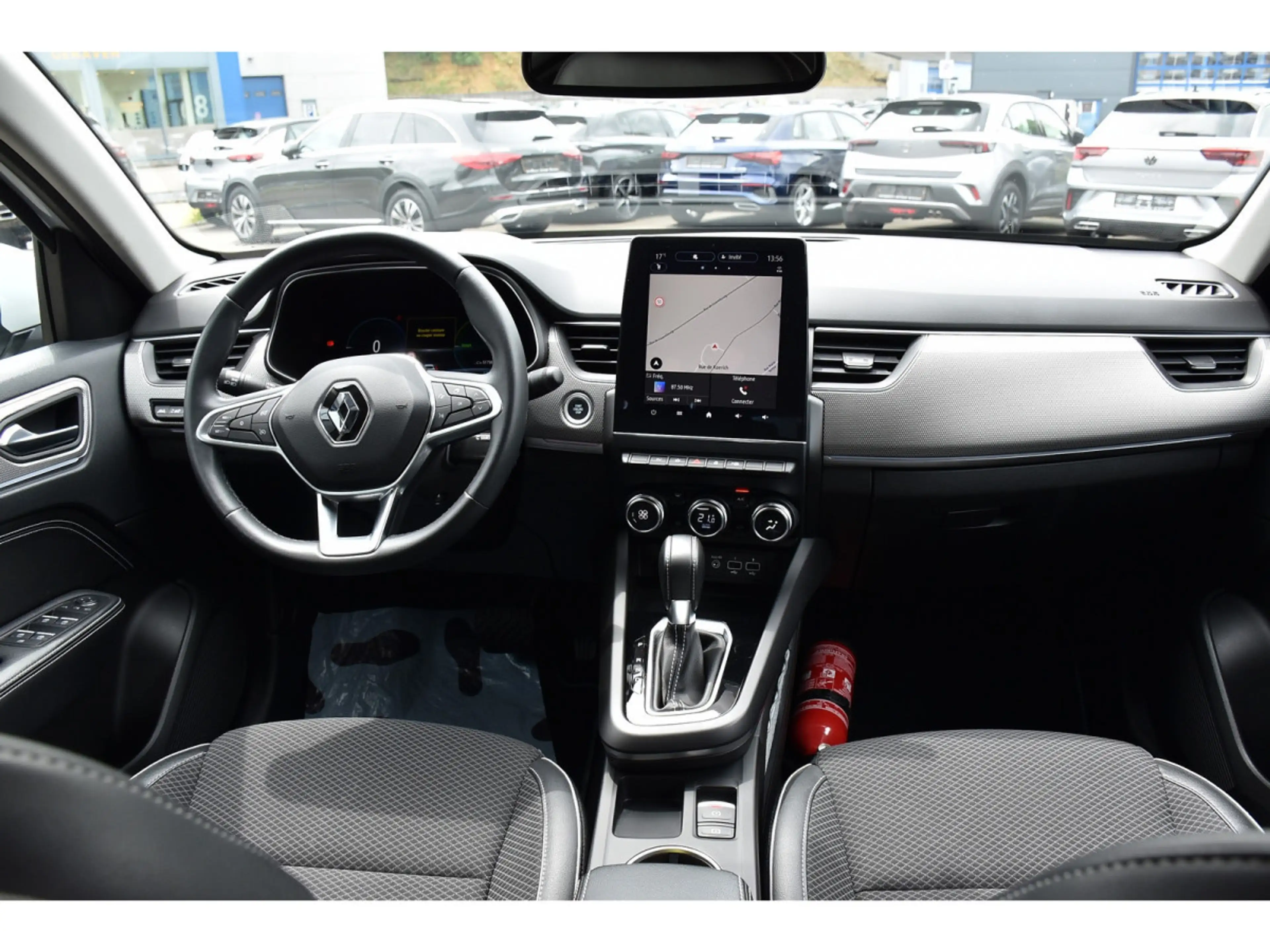 Renault Arkana 1.6 E-TECH HEV Techno EDC CUIR GPS LANE SIDE CAM — photo 9