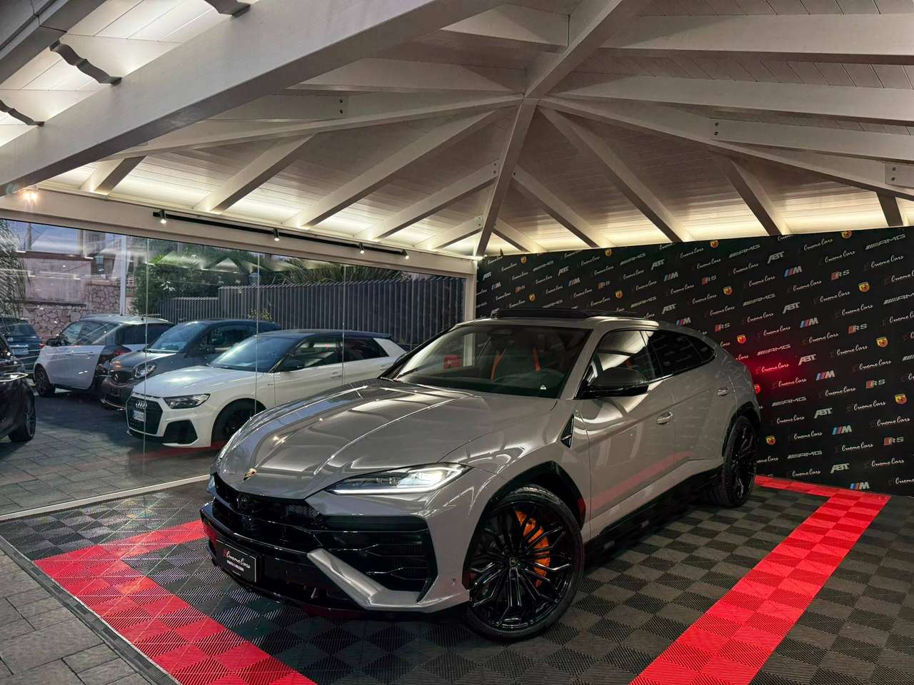 Lamborghini Urus SE 4.0 V8 phev auto
