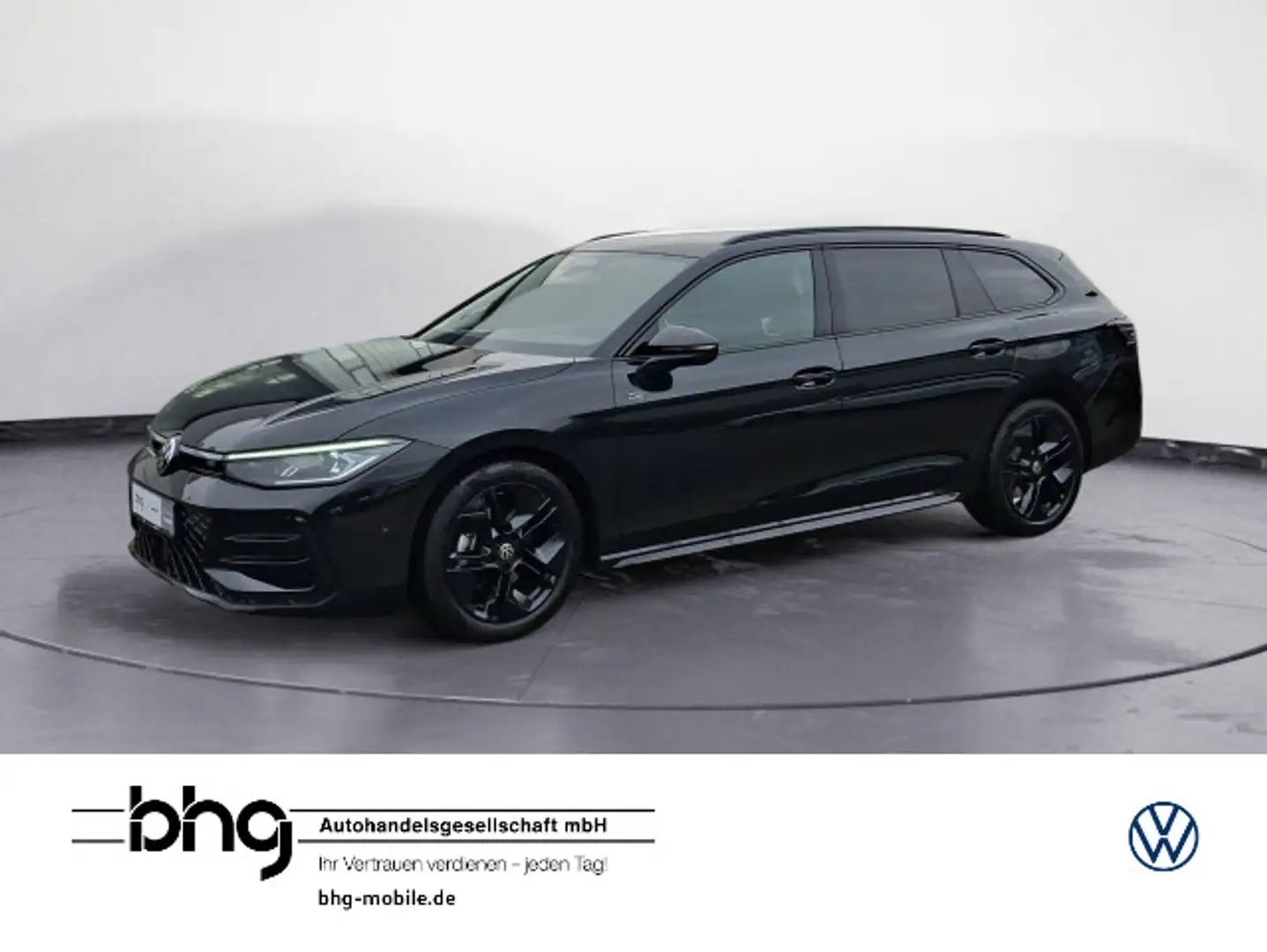 Volkswagen Passat R-Line 2,0 TDI SCR DSG Schwarz - 1