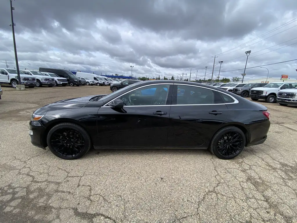 2020 Chevrolet Malibu LT | Powered MoonRoof | Rear Cam | Push Start — photo 4