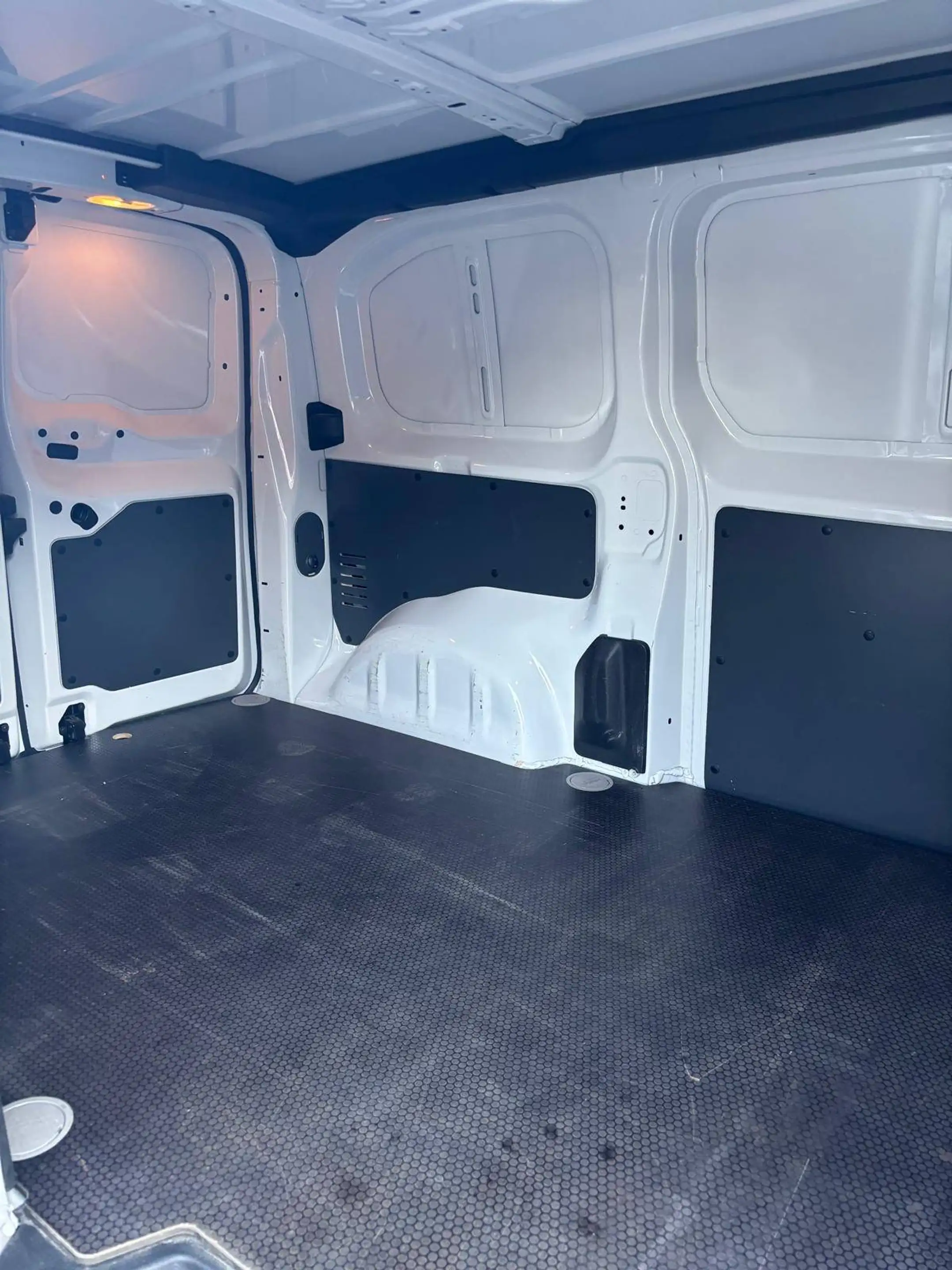 Peugeot Expert Expert 2.0 BlueHDi L2 Standard S/S (EU6.4) — photo 7