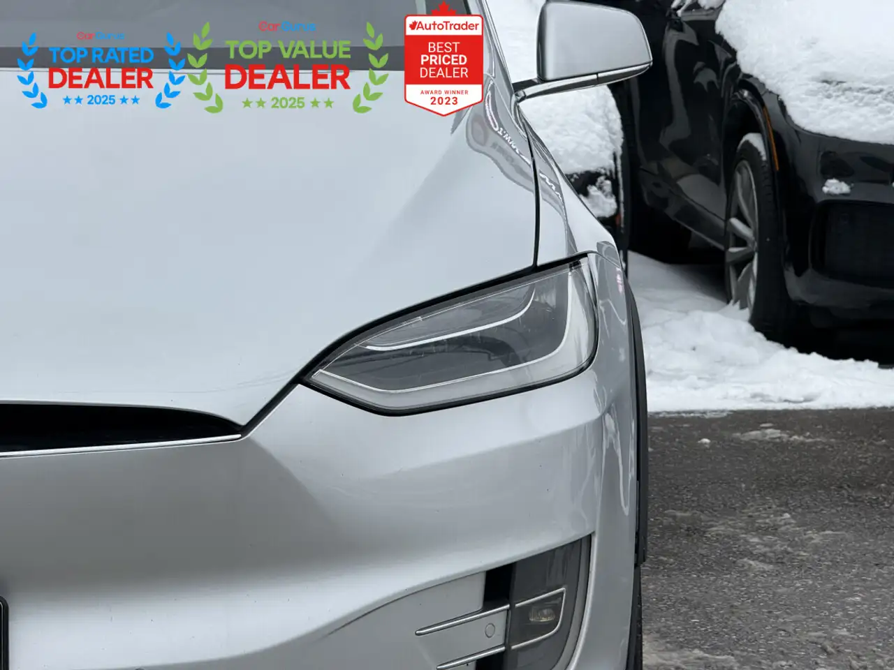 Tesla Model X photo Tesla Model X