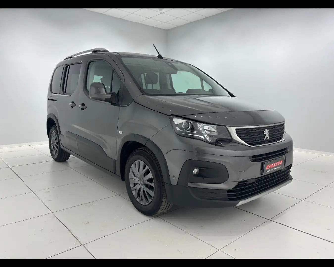 Peugeot Rifter Standard 1.5 BlueHDi Allure AT8 Gris - 1
