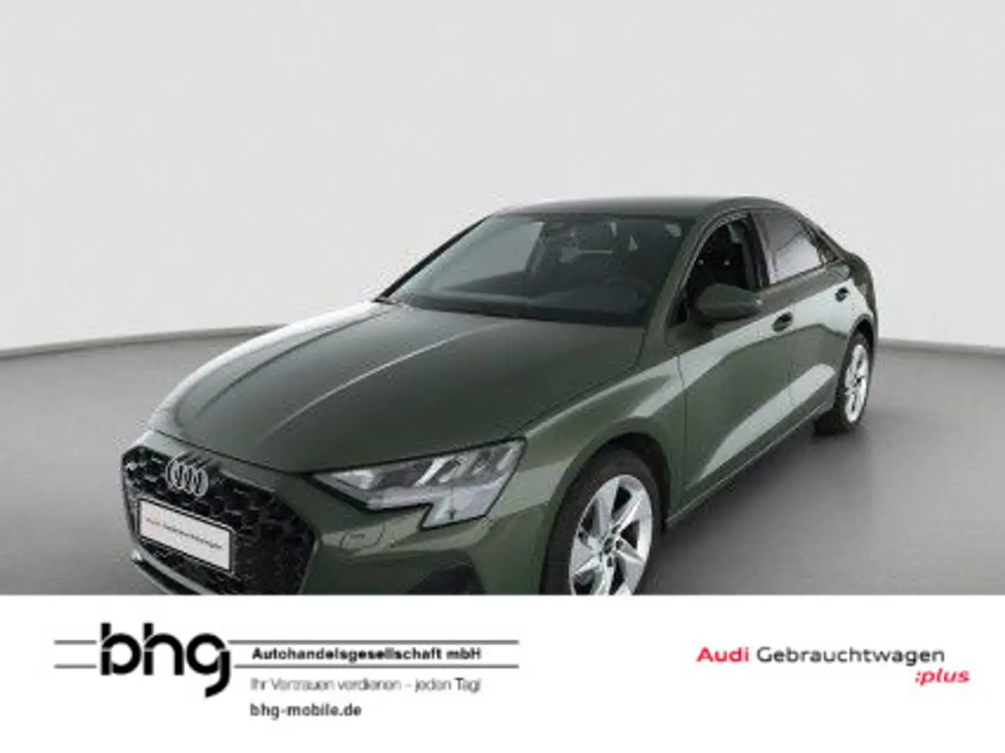 Audi A3 30 TFSI Limousine advanced Grün - 1