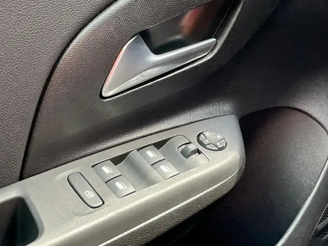 Opel Corsa view 15