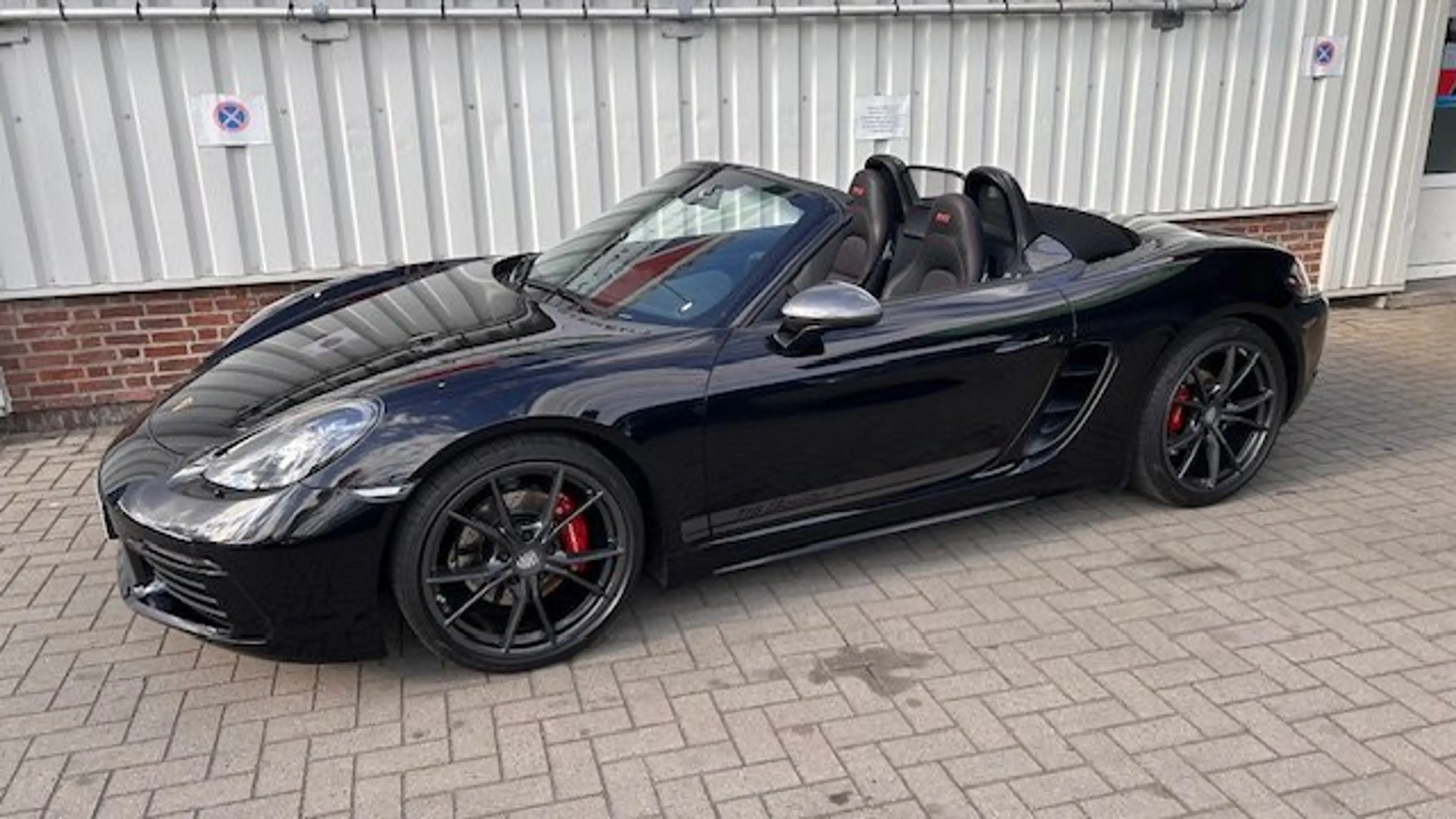 Porsche 718 Boxster T 2.0 Turbo PDK — photo 7