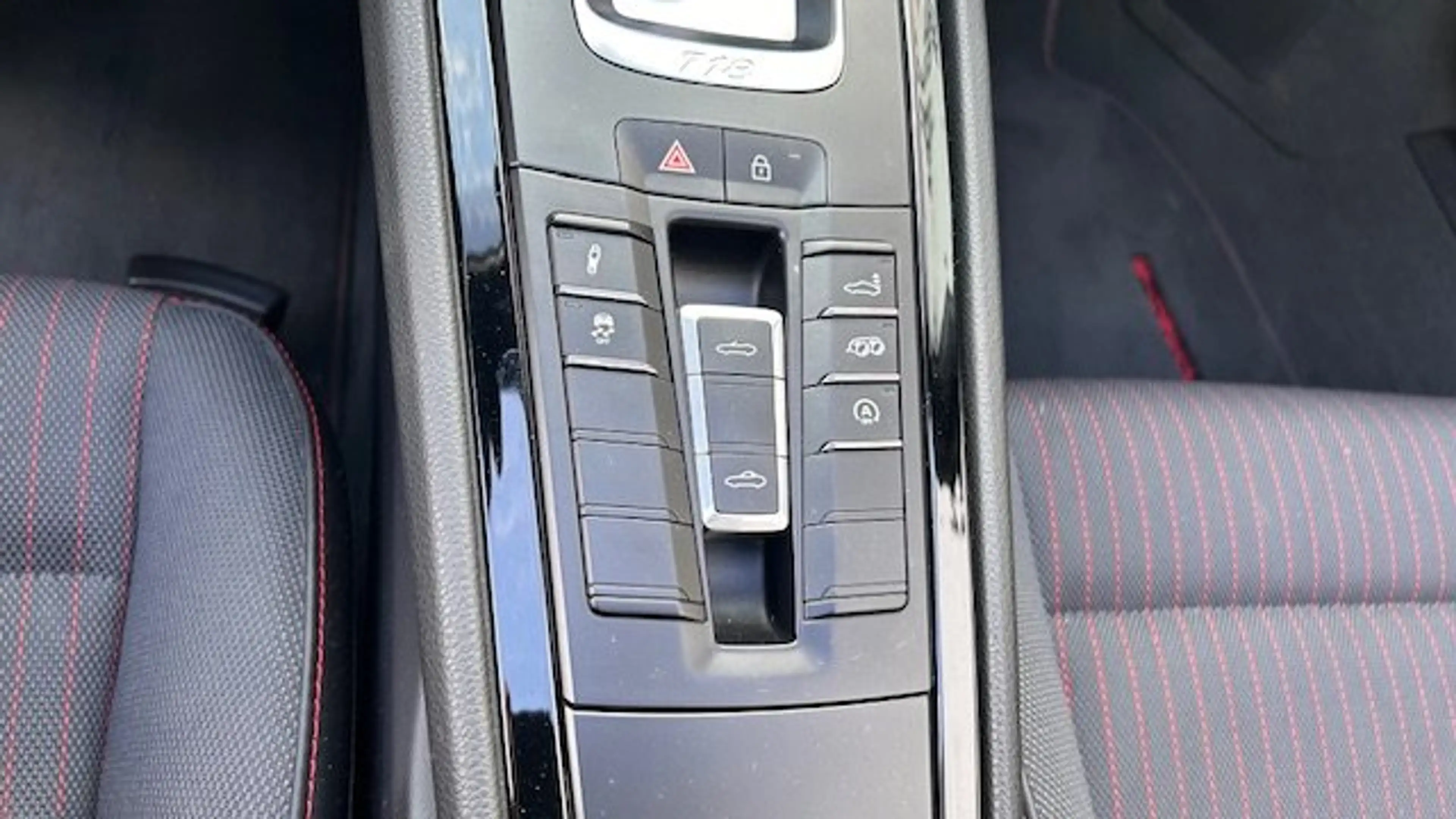 Porsche 718 Boxster T 2.0 Turbo PDK — photo 14