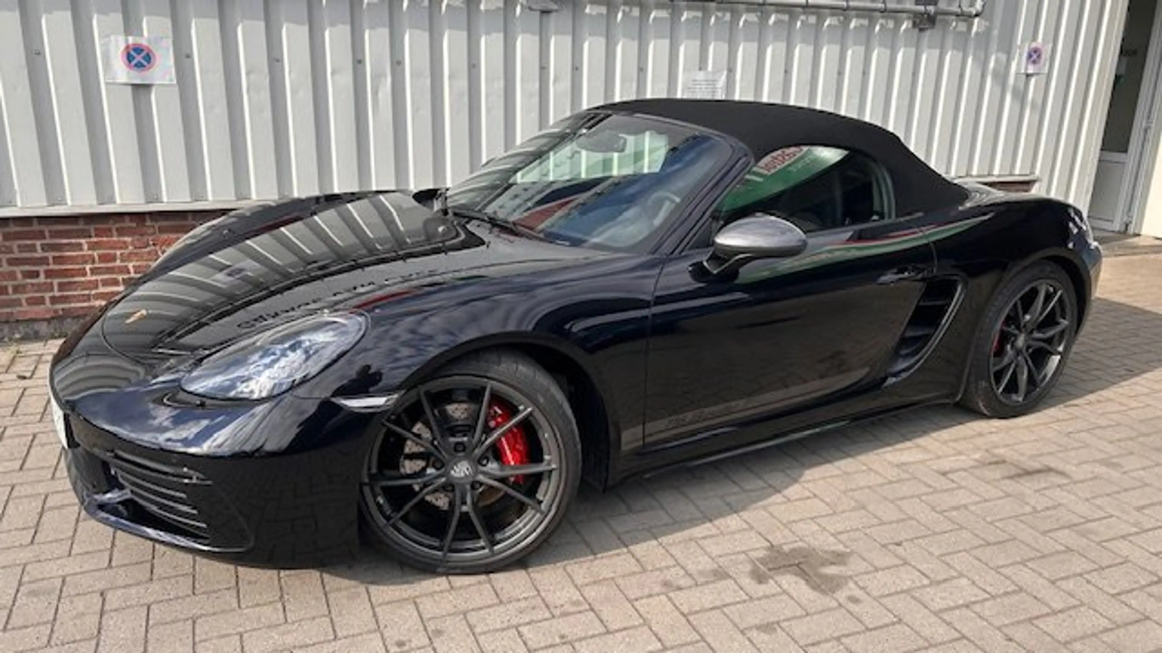 Porsche 718 Boxster T 2.0 Turbo PDK — photo 6