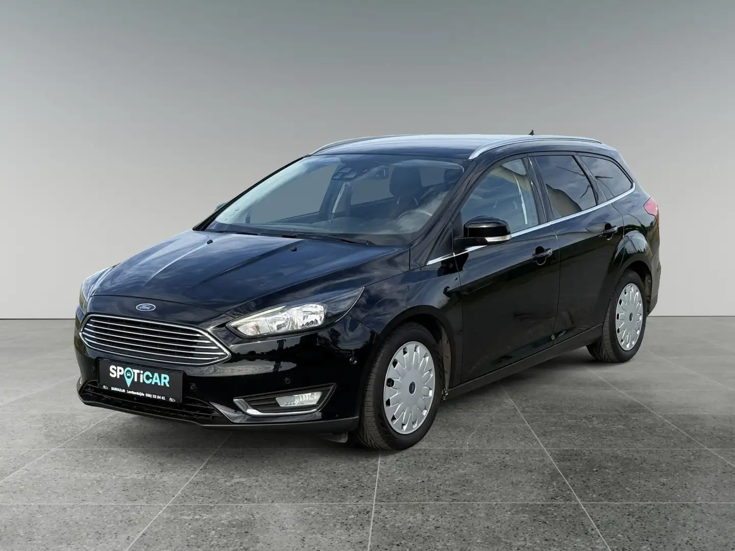 Ford Focus TDCi Titanium  Navi,Trekhaak,Cruise controle,Dode Zwart - 1