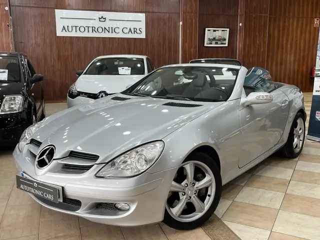 Mercedes-Benz SLK 350 7G-Tronic