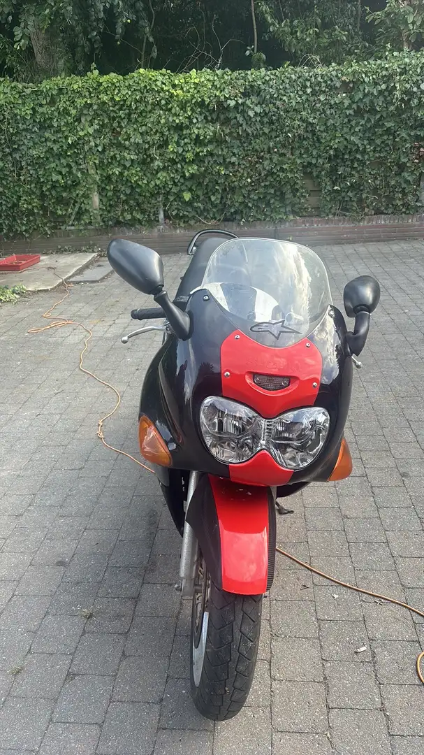 Suzuki GSX 600 gaxf600 - 2