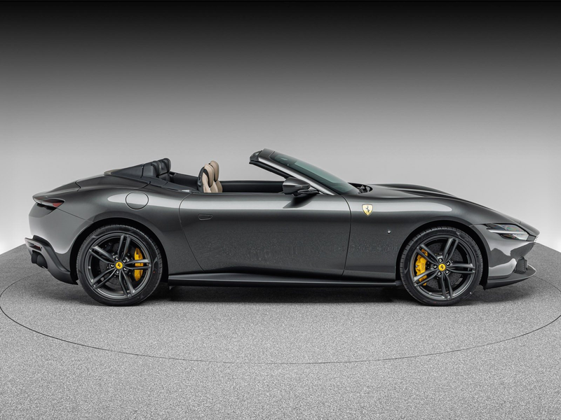 Ferrari Roma Spider — photo 8