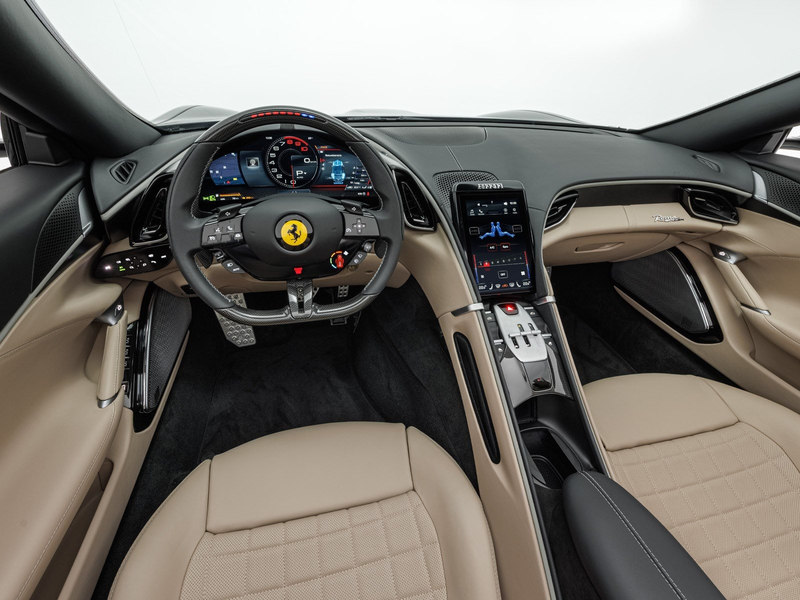 Ferrari Roma Spider — photo 13