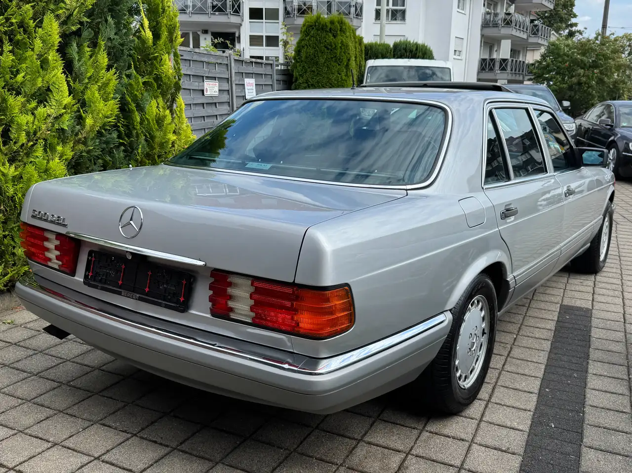 Mercedes-Benz 500 SEL ehem. Diplomatenfahrzg., foto 4