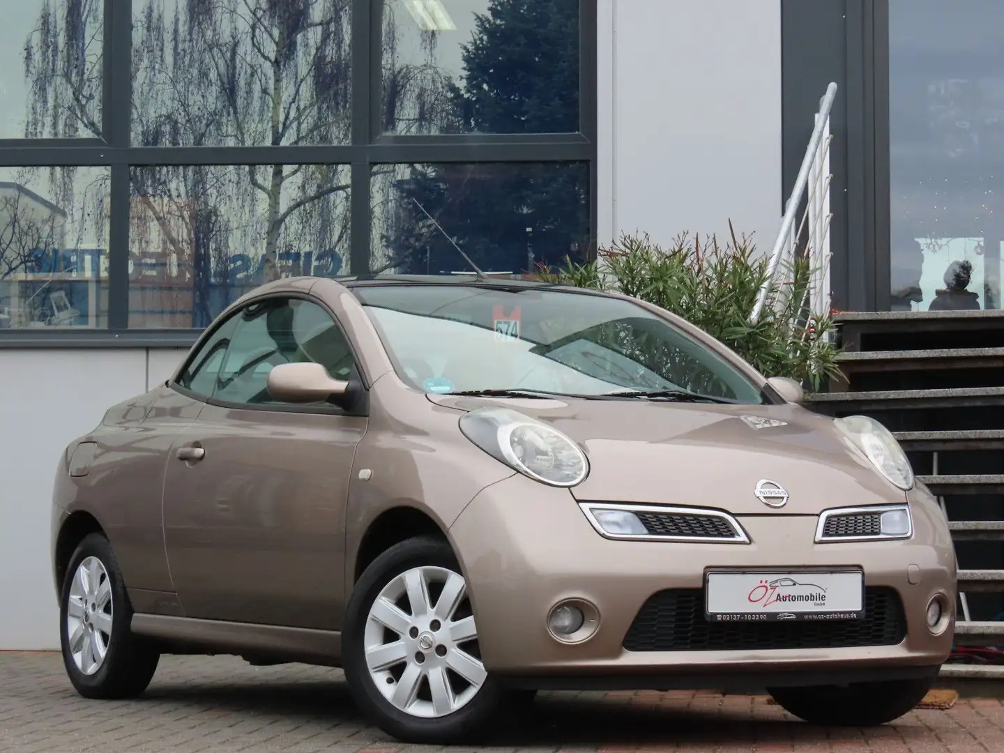 Nissan Micra Cabrio TÜV03.27 Braun - 2