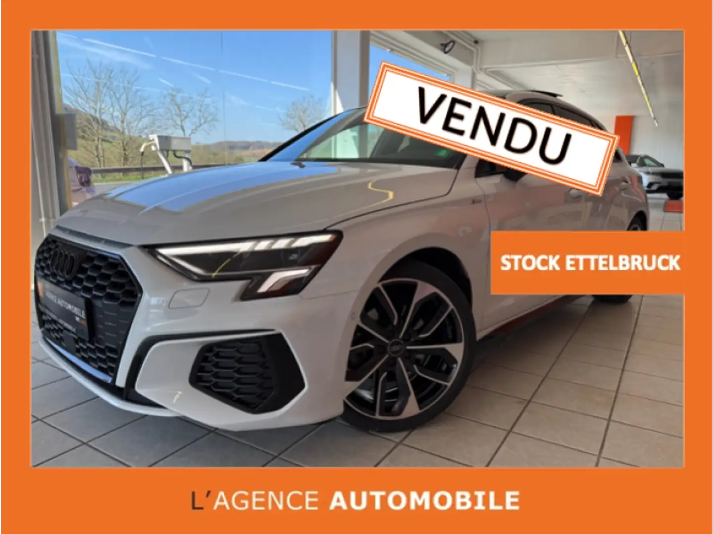 Audi A3 Sportback S-Line Blanc - 1