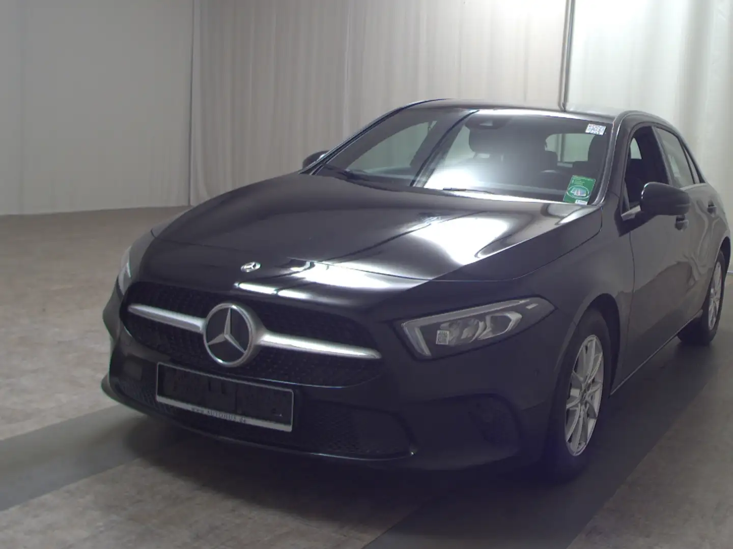 Mercedes-Benz A 200 d T-Leder Navi LED MBUX+ RFK Schwarz - 2