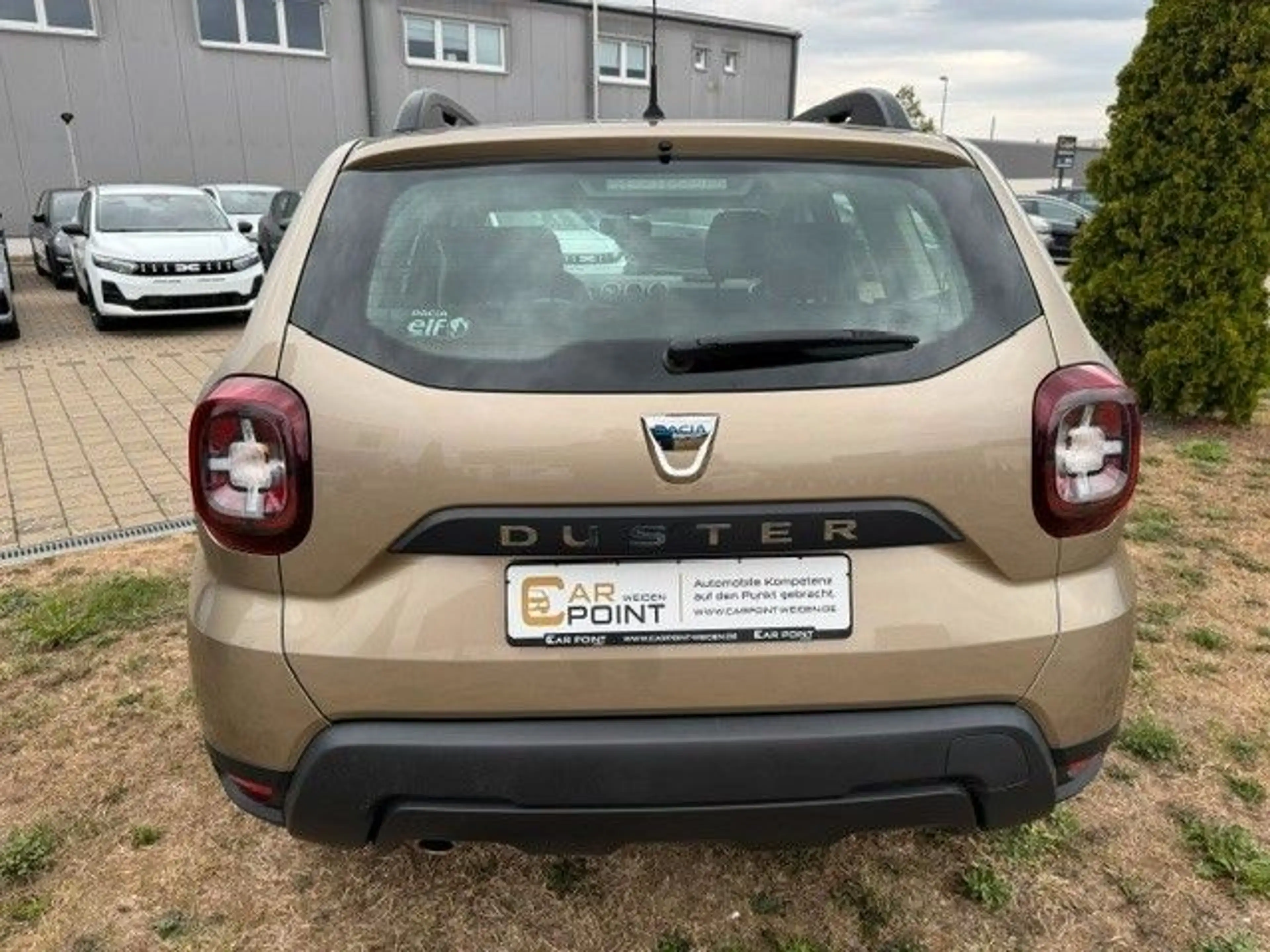 Dacia Duster II 1.4 "Comfort" HS SHZ Klima Garantie — photo 4
