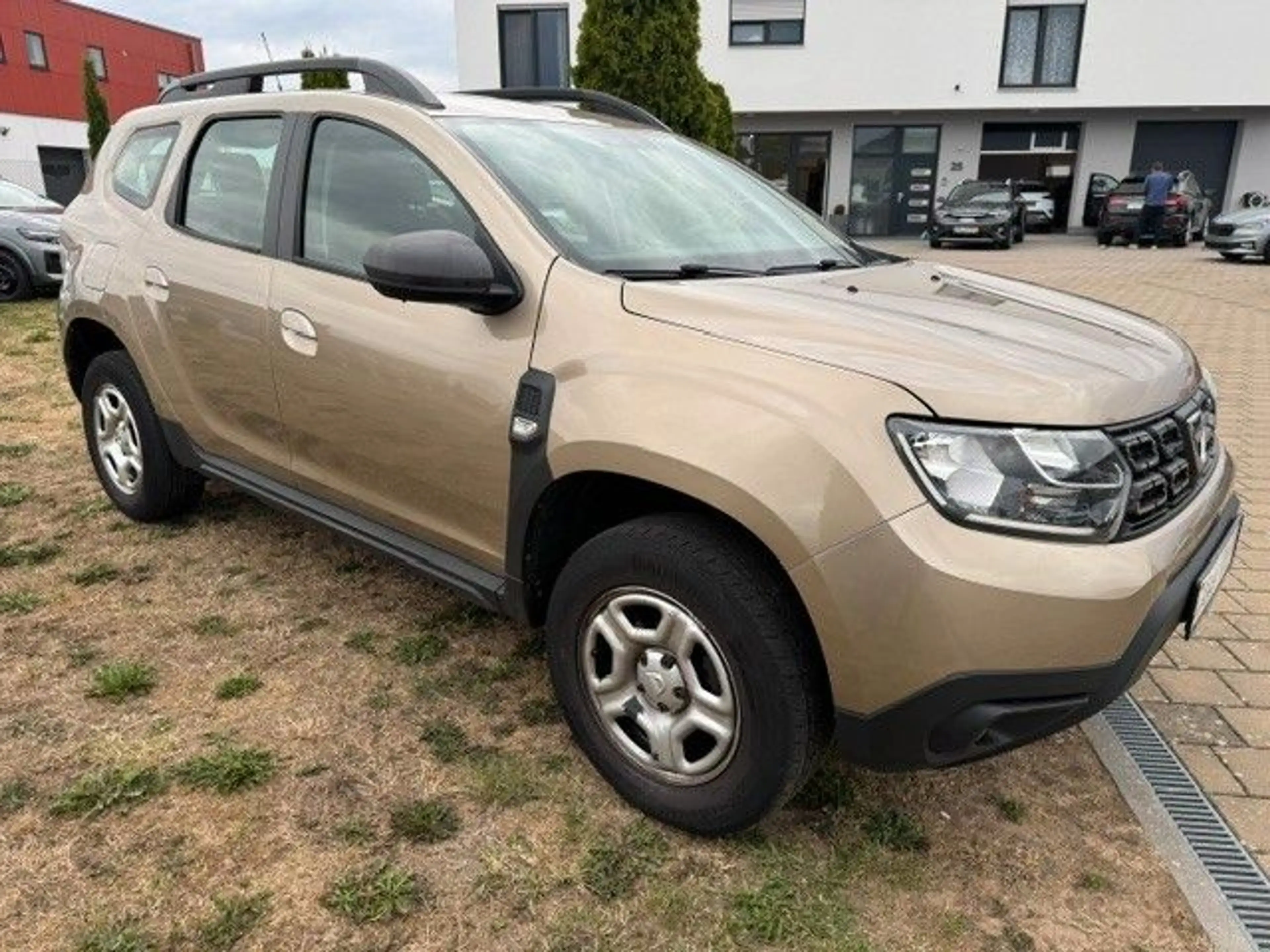Dacia Duster II 1.4 "Comfort" HS SHZ Klima Garantie — photo 7