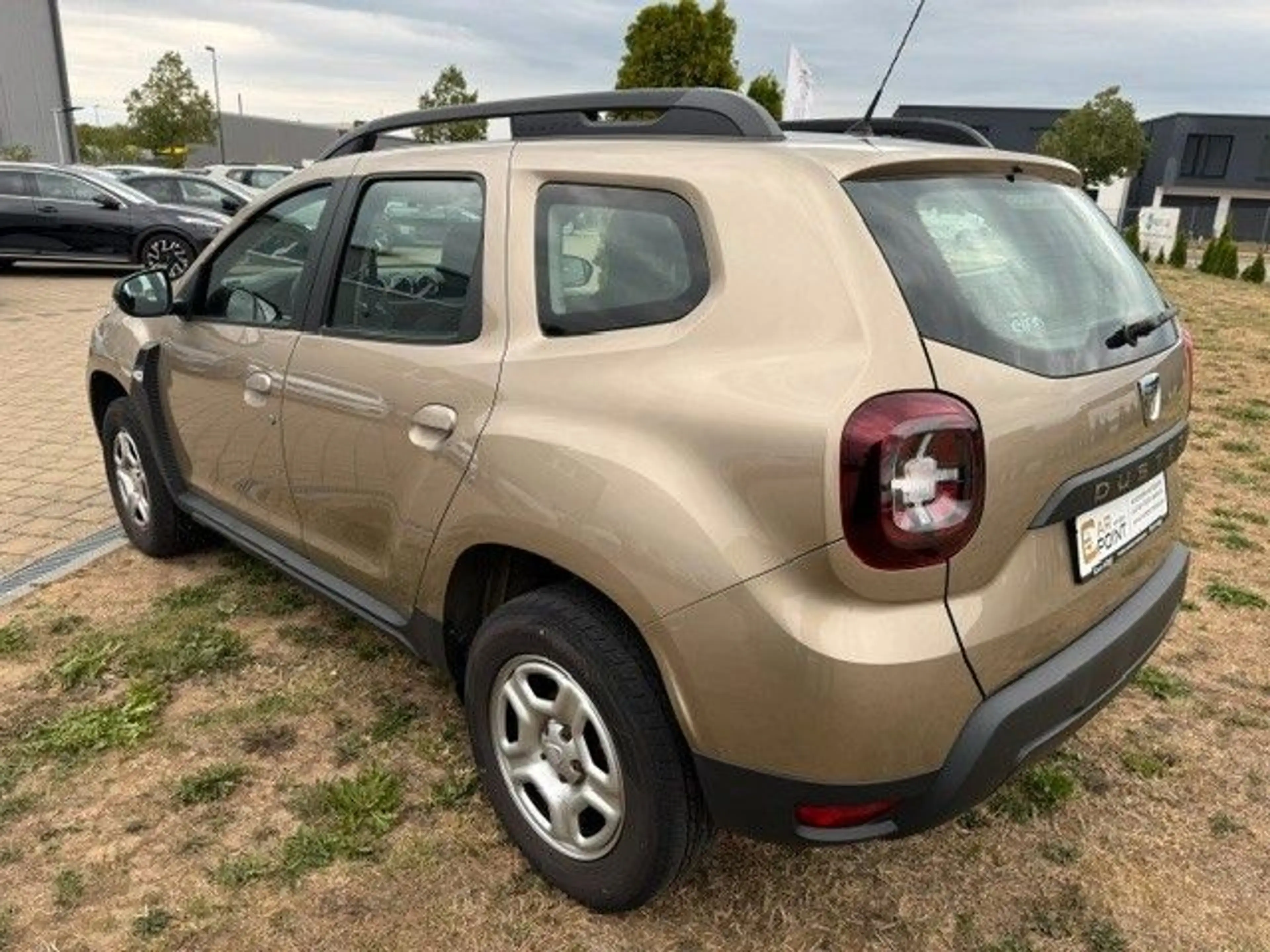 Dacia Duster II 1.4 "Comfort" HS SHZ Klima Garantie — photo 3