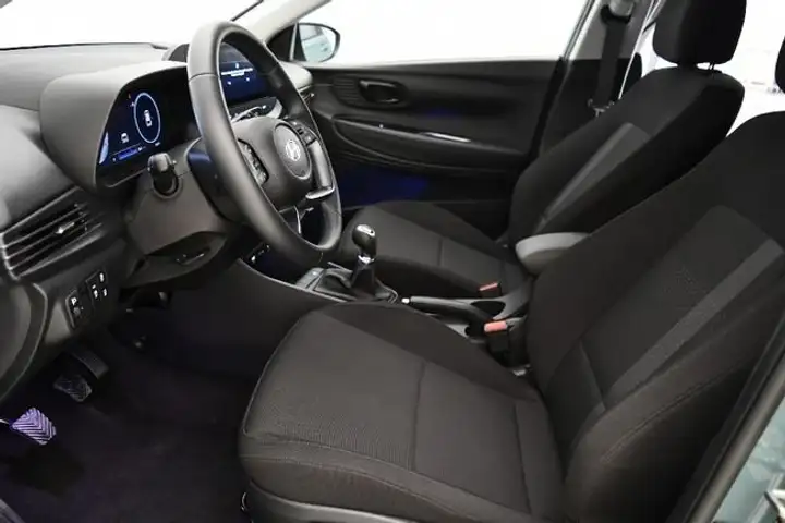 Hyundai i20 5P TGDI 1.0 KLASS 2025, foto 6