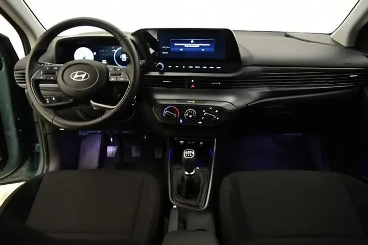 Hyundai i20 5P TGDI 1.0 KLASS 2025, foto 7