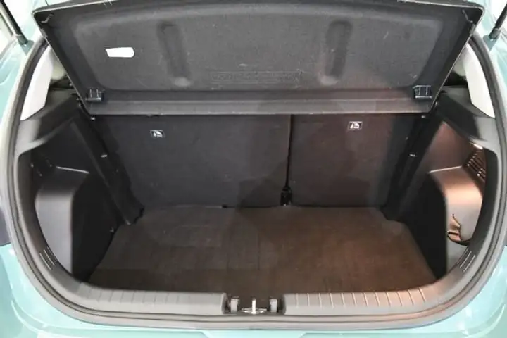 Hyundai i20 5P TGDI 1.0 KLASS 2025, foto 9
