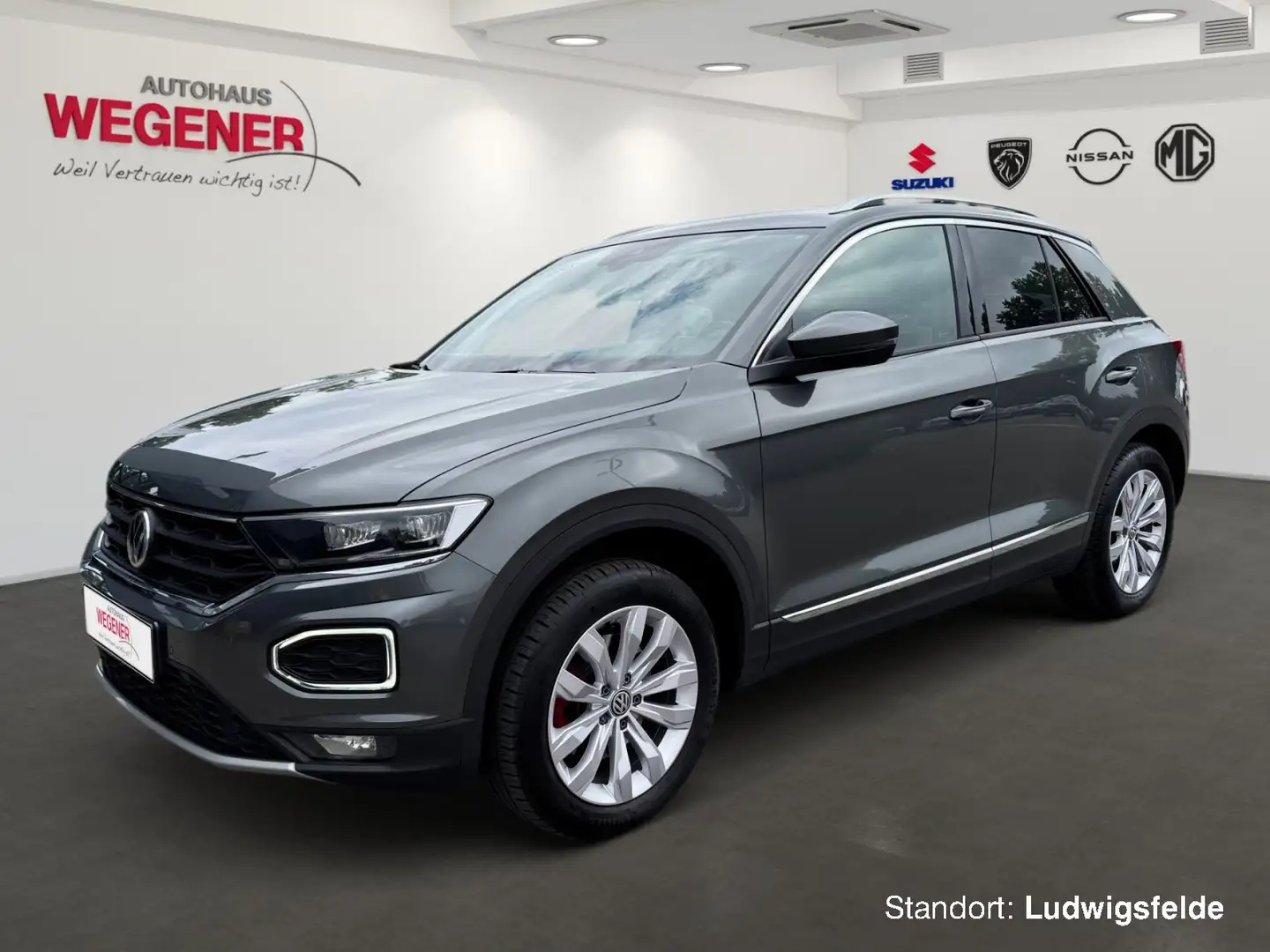 Volkswagen T-Roc 2.0 TSI Sport DSG 4x4 PDC SHZ CARPLAY Grigio - 1