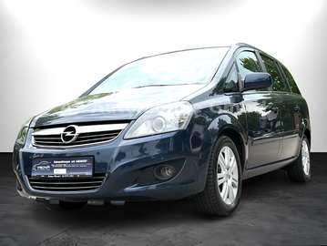 B Innovation7SITZER/XENON/AHK/SHZ/GARANTIE