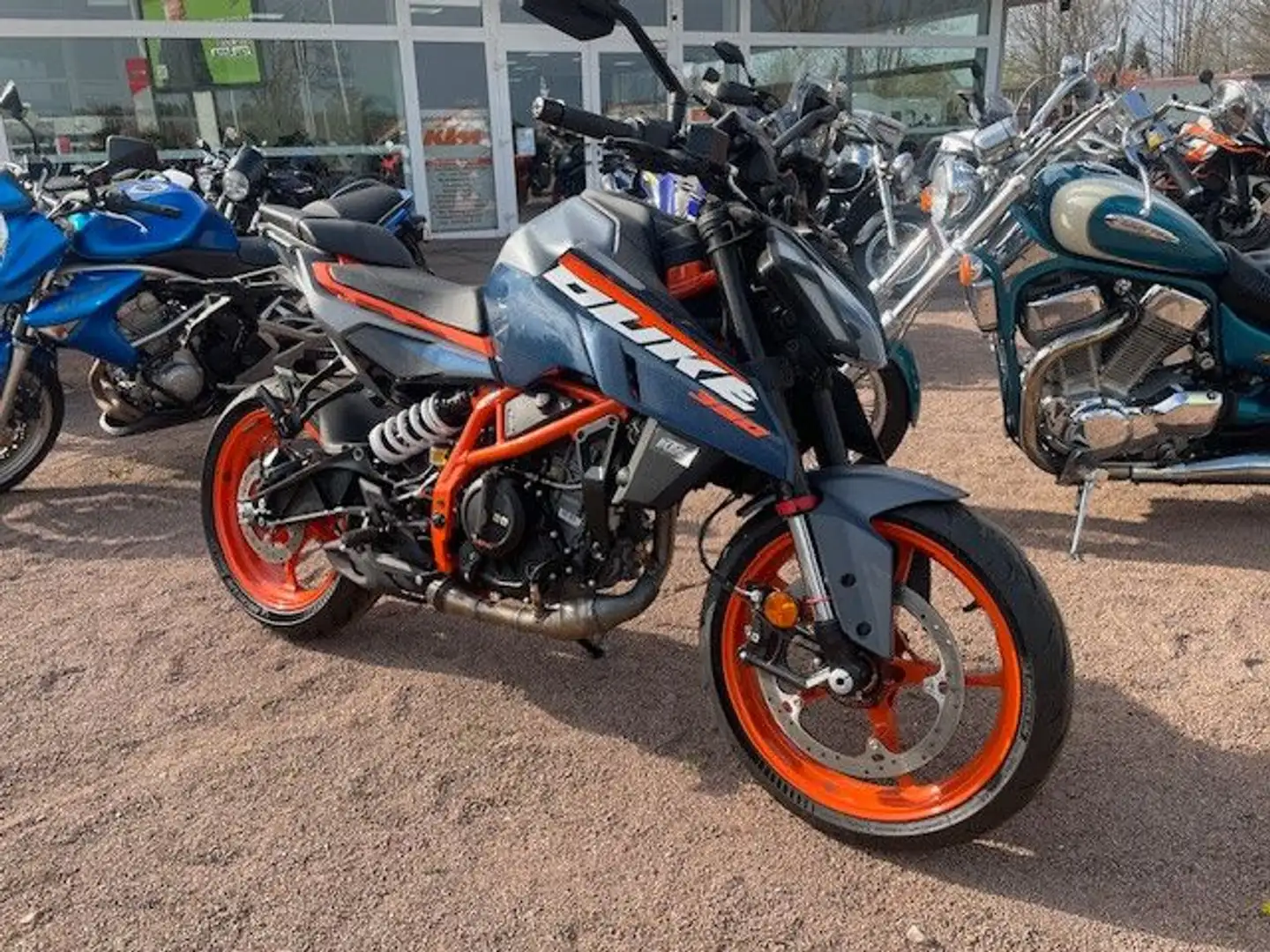 KTM 390 Duke MY25 inkl. Quickshifter Azul - 2