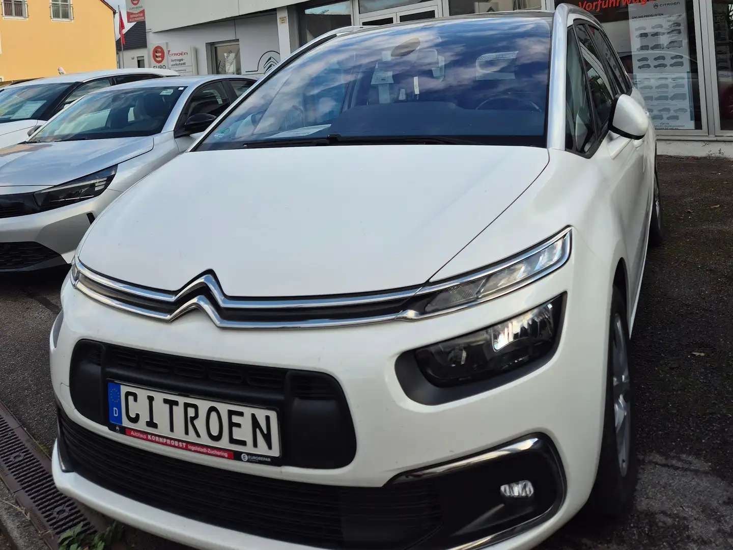 Citroen Grand C4 SpaceTourer Feel Weiß - 2