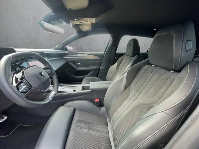 Peugeot 408 view 9